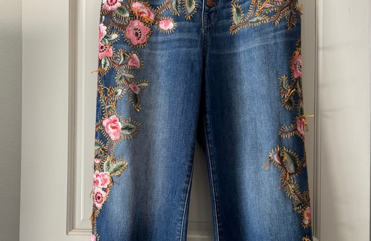 jeans_denim_gontovnik_repurposed_recycle_upcycle-reclaimed_hand-made_one-of-a-kind_vintage_hand-embroidery_pink_flowers
