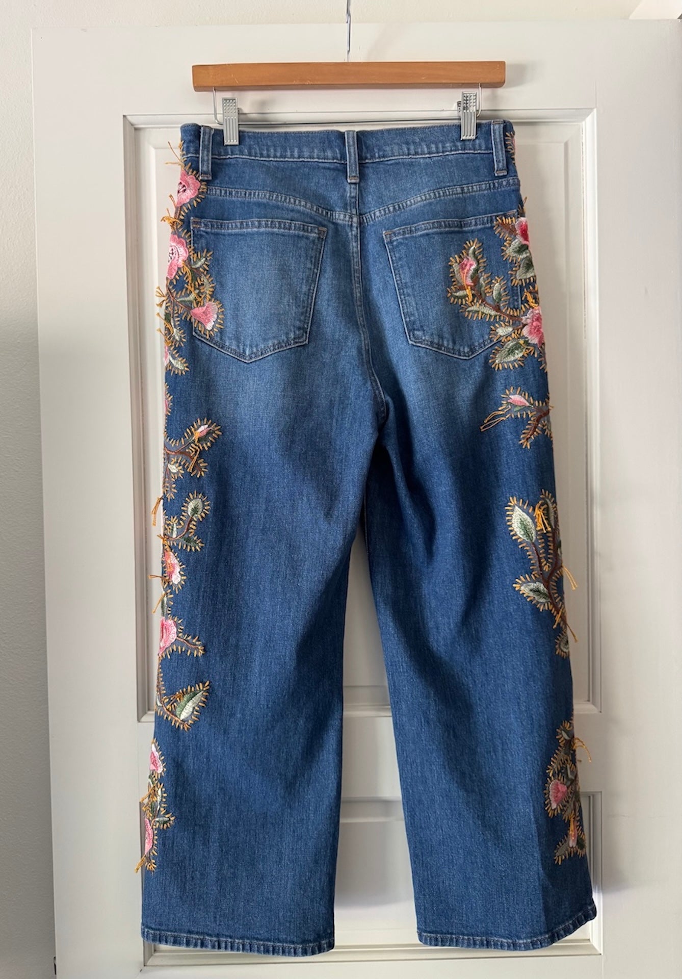 jeans_denim_gontovnik_repurposed_recycle_upcycle-reclaimed_hand-made_one-of-a-kind_vintage_hand-embroidery_pink_flowers