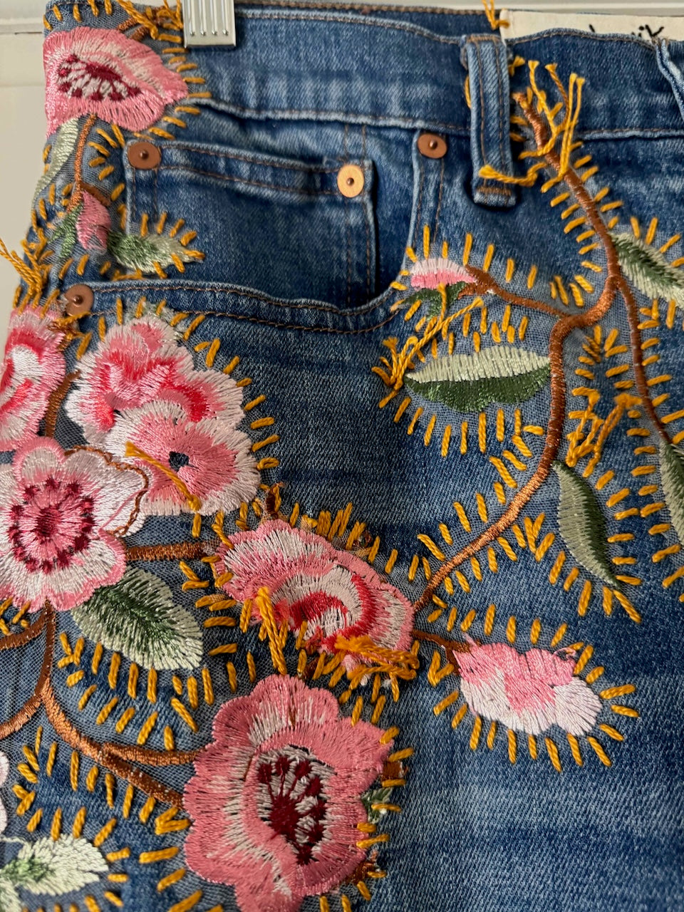 jeans_denim_gontovnik_repurposed_recycle_upcycle-reclaimed_hand-made_one-of-a-kind_vintage_hand-embroidery_pink_flowers