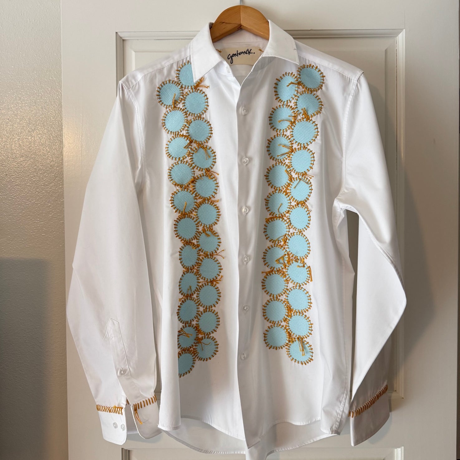Shirt_top_blouse-gontovnik_repurposed_recycle_upcycle-reclaimed_hand-made_one-of-a-kind_vintage_hand-embroidery_blue_circles