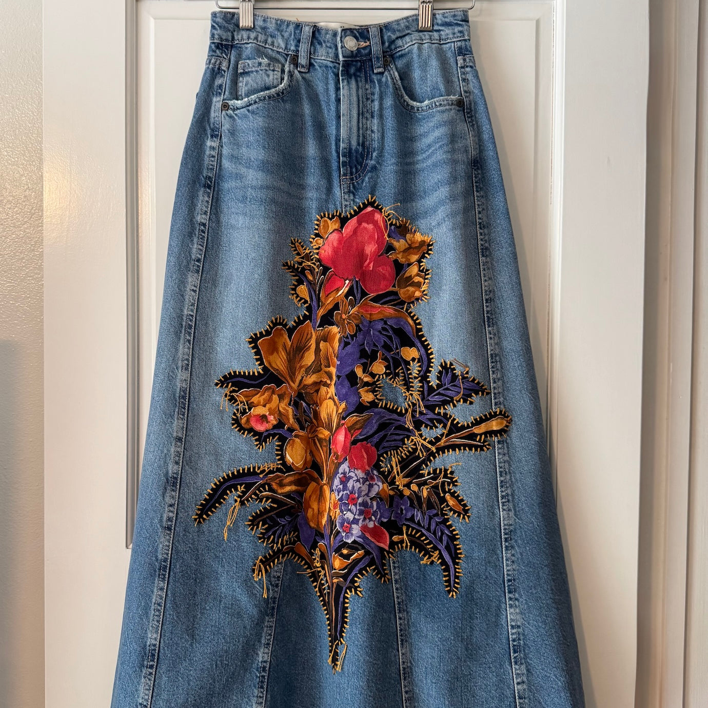 skirt_denim_gontovnik_repurposed_recycle_upcycle-reclaimed_hand-made_one-of-a-kind_vintage_hand-embroidery_flowers_1
