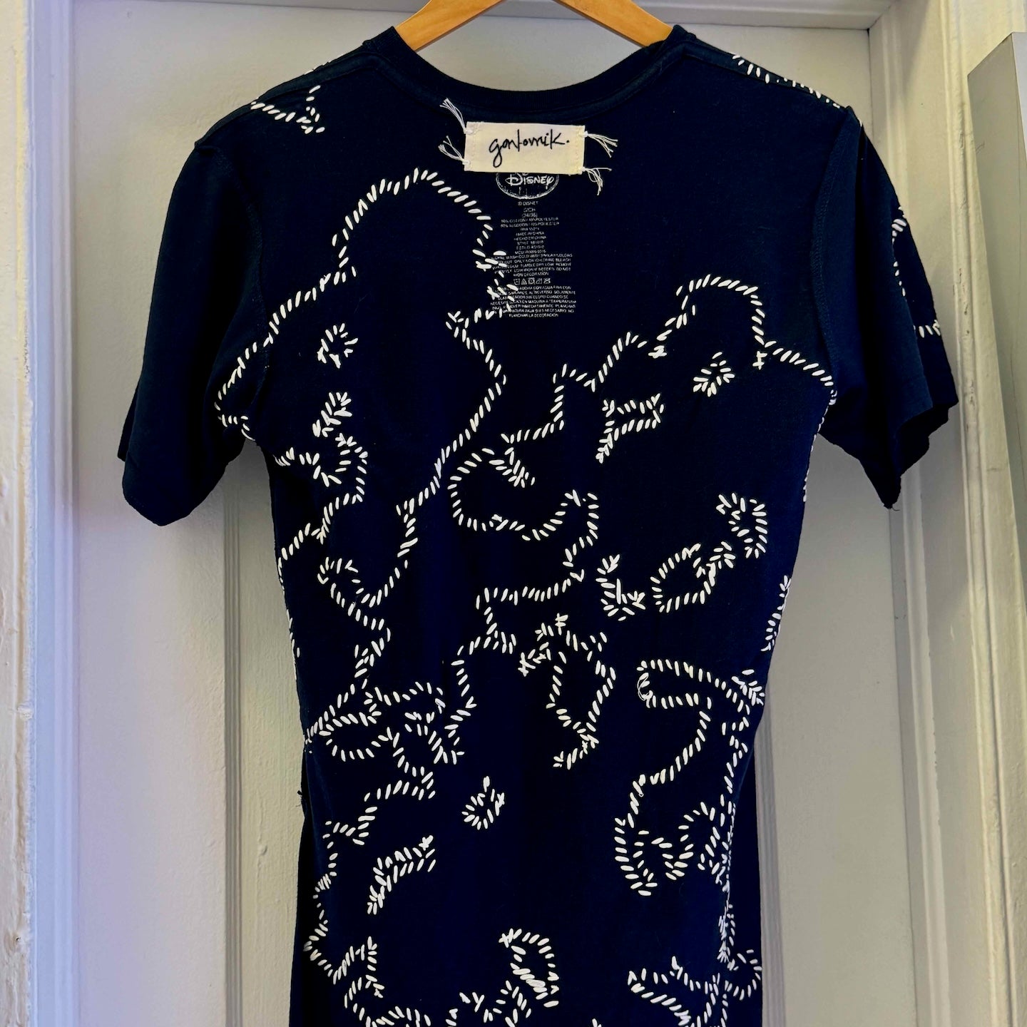 The Floridian Mickey T-Shirt
One-of-a-kind reclaimed t-shirt, hand-embroidered with vintage floral embroidery 