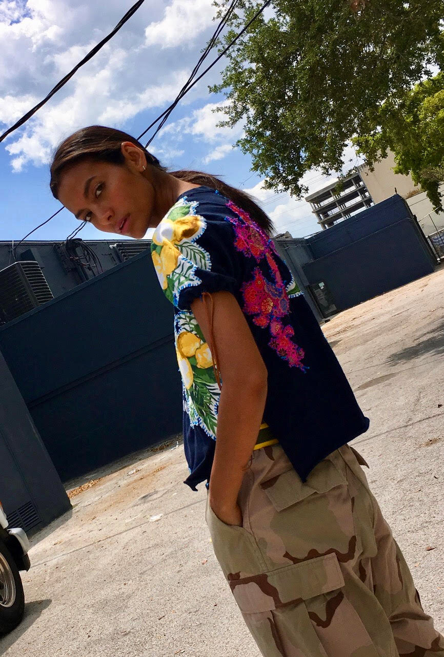 Dominicana Cropped T-shirt