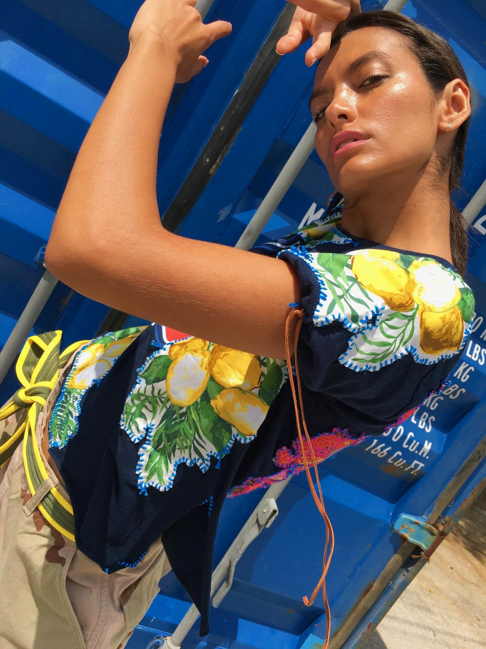 Dominicana Cropped T-shirt
