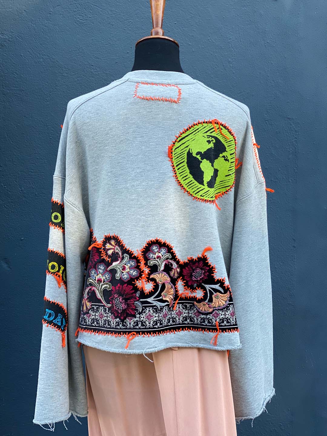 Free as a Bird Cropped Sweatshirt