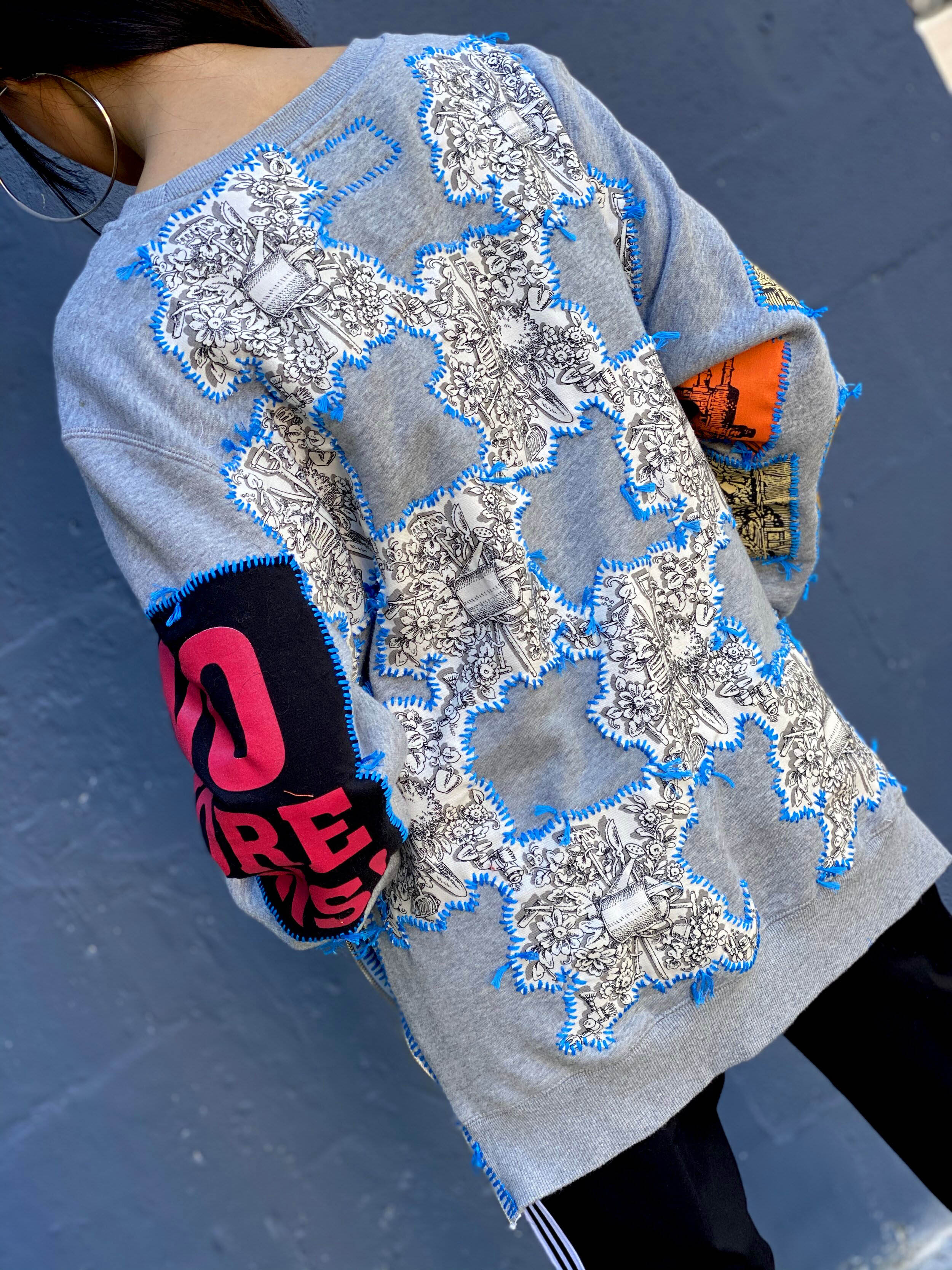 Mona Gangsta Sweatshirt